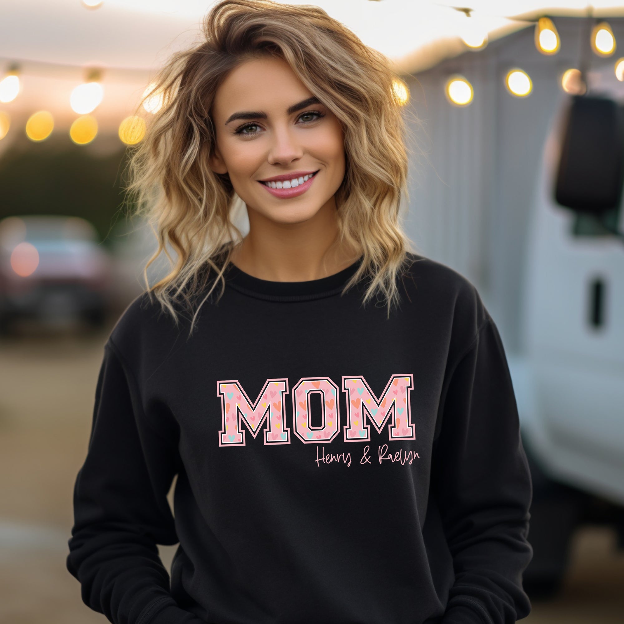 MOM Pink Hearts -  PERSONALIZED HOODIE/CREWNECK