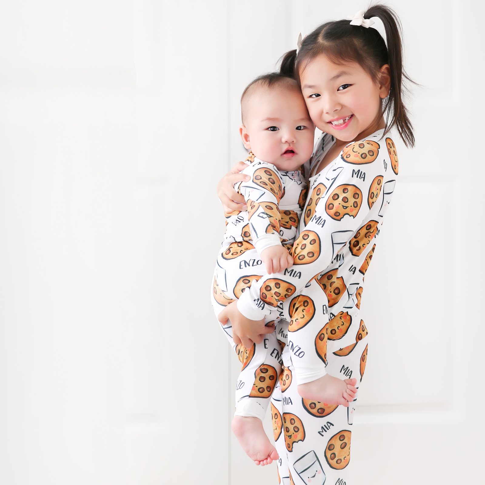 Personalized Kids Pyjamas (2 piece set) - MARKETPLACE (Animal Designs)