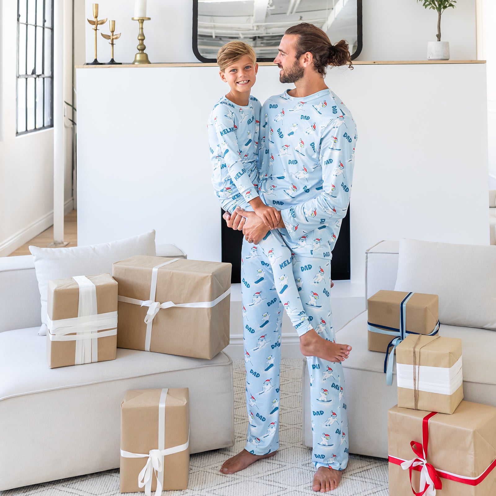 Holiday 2023 - Adult Men's Personalized Pyjama Set